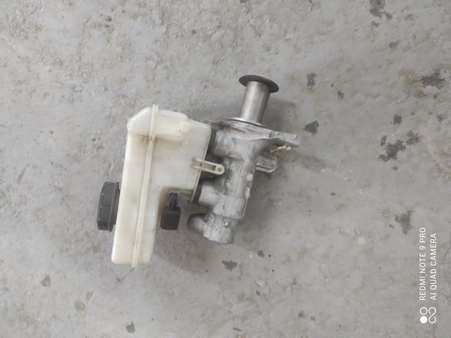  Бачок тормозной Volkswagen Passat 