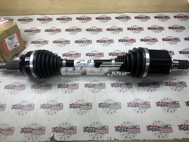 Левая полуось LR061554 Land Rover