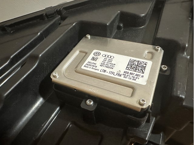  VAG 561941036A цена, от 760.17 USD