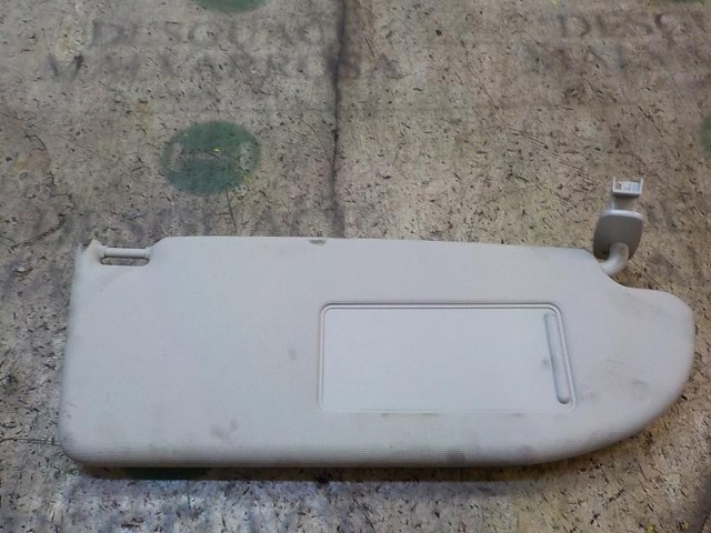 Pala contra o sol 6L0857552E2F4 VAG