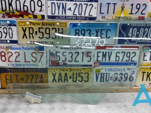 82410D5010 Hyundai/Kia Стекло двери передней левой