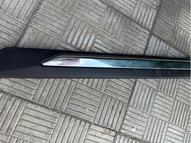 Молдинг задней левой двери, нижний Nissan/Infiniti 828776FR0A цена, от 31.82 USD