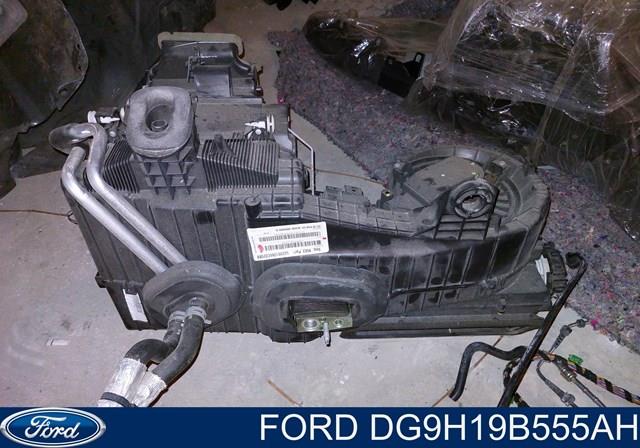 HS7Z19B555X Ford 