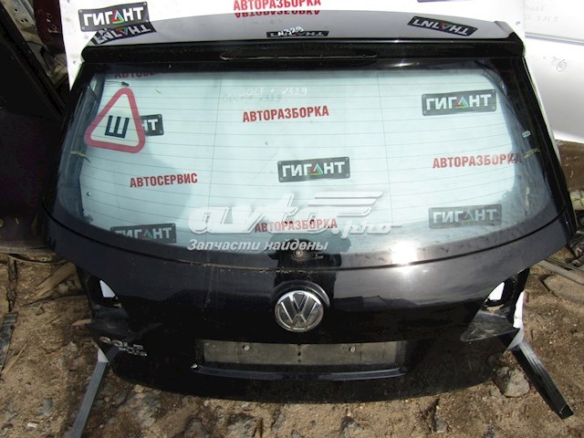 Эмблема крышки багажника (фирменный значок) на Volkswagen Passat B7, 365