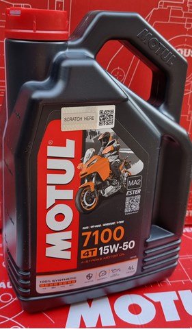845241 Motul Масло двигателя