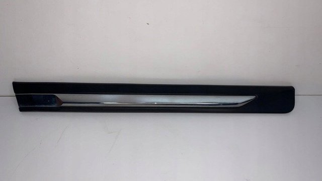 828766FR0A Nissan/Infiniti Накладка задней правой двери, нижняя