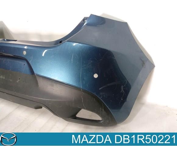 Бампер задний Mazda DB1R50221