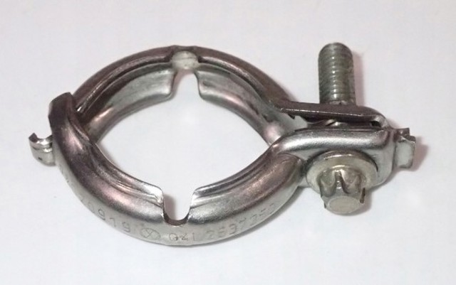 04L253725D VAG Abrazadera de sujeción delantera original y equivalente