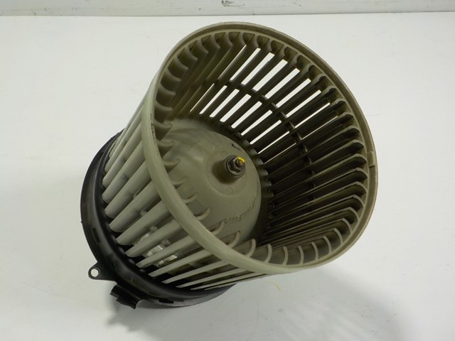 Моторчик печки Kamoka 7790234