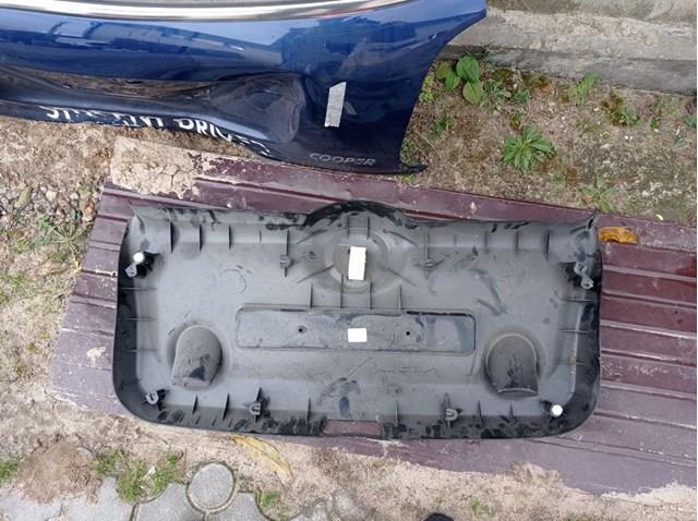51437302727 BMW Пластик пятой двери
