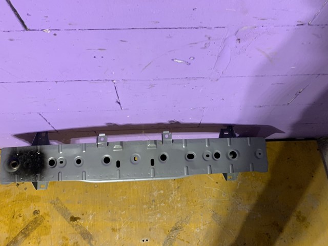 Шина бампера переднего Mazda G48F50070 цена, от 91.21 USD
