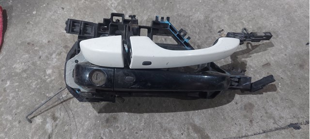  1RH64WS2AG Chrysler