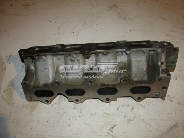 Коллектор впускной нижний 8200701427 Renault (RVI)