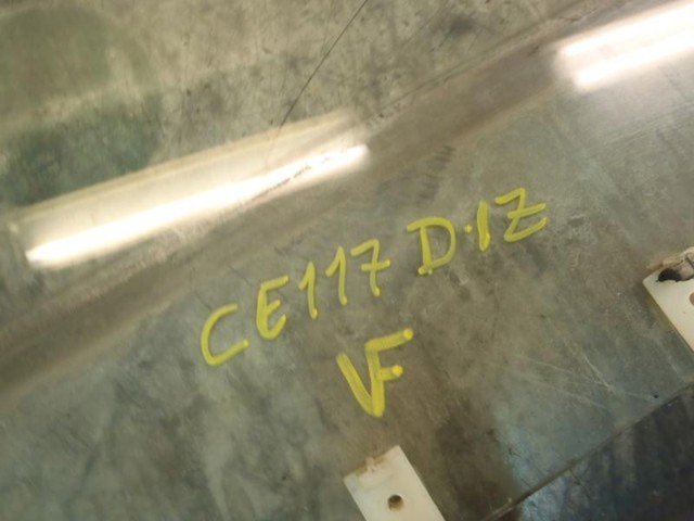 Стекло водительской двери XYG GS4013D303