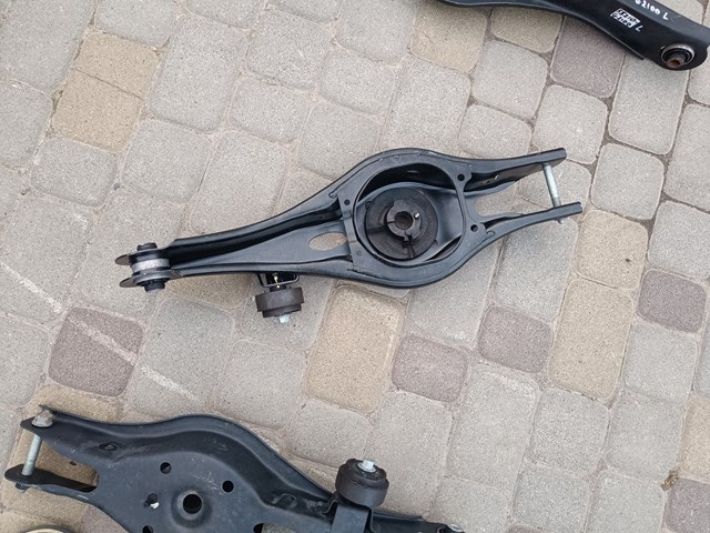 Рычаги задней подвески Hyundai/Kia 55210ATBA0