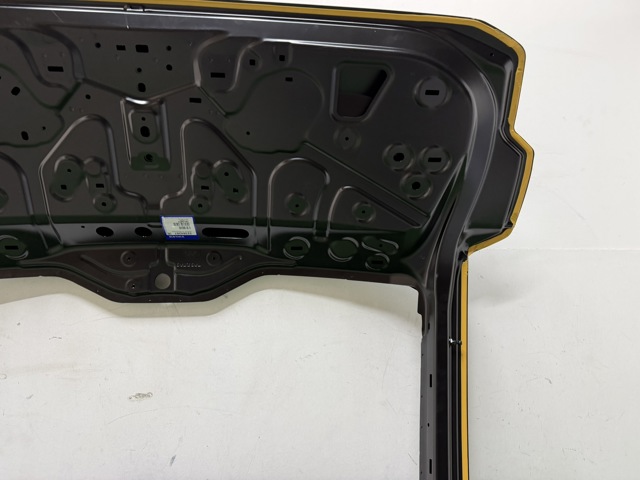 Пятая дверь Volvo 32384267 цена, от 443.41 USD