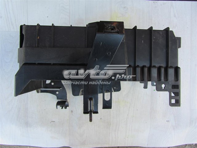 Полка под аккумулятор 13354420 Opel