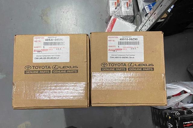 Амортизатор передней подвески левой Kayaba 339295 цена, от 79.63 USD