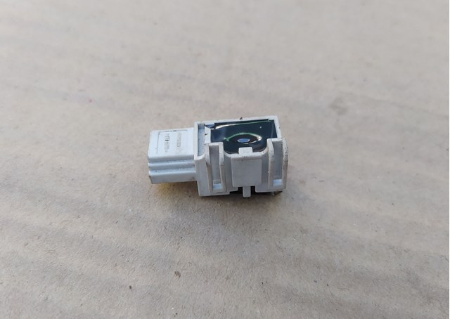 8241088 BMW 