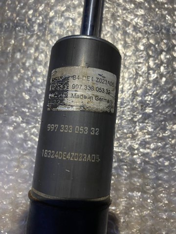 99733305332 Porsche 