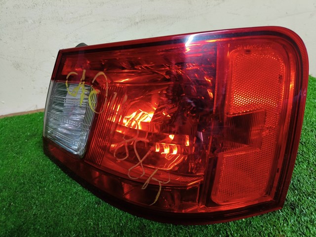 Задний фонарь 8330A368 Mitsubishi