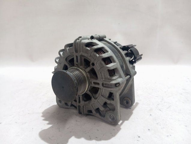 Купить 231001423R Renault (RVI) Генератор
