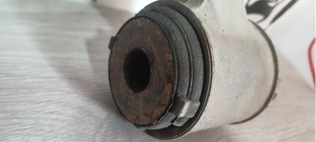 Mercedes A2113332402