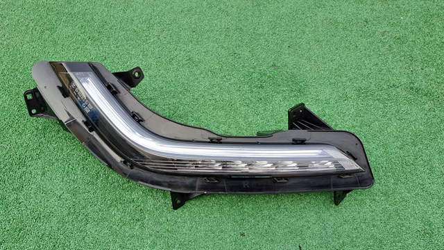 266008290R Renault (RVI) Ходовые огни, правый