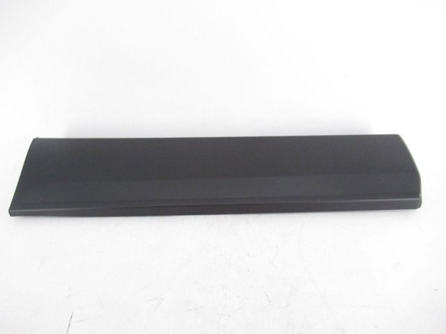 Накладка двери задней левой Mazda TK4851RD0B цена, от 84.88 USD