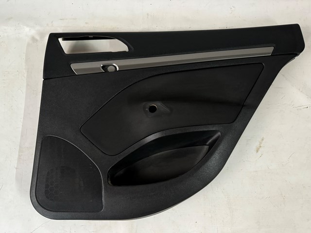 Внутренняя обшивка правой задней двери VAG 1Z9867210 цена, от 12.78 USD