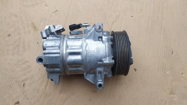 Насос кондиционера Nissan/Infiniti 926002888R