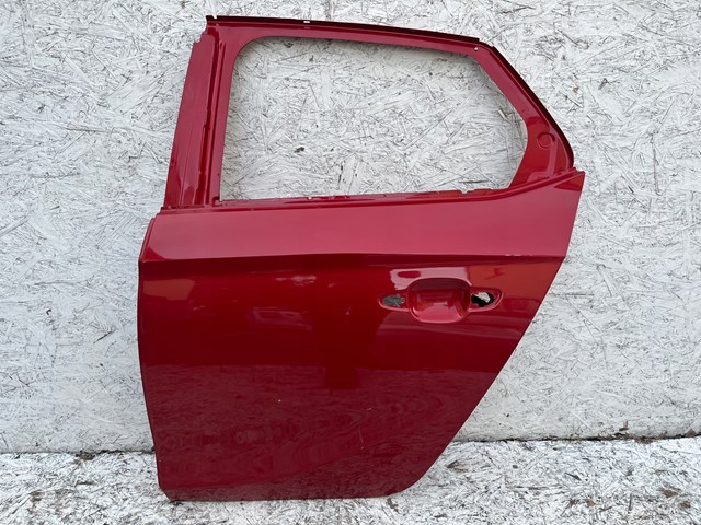 Задняя левая дверь Opel 9837706080