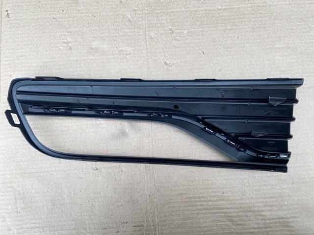 Решетка бампера переднего правая 6C0854662CRYP VAG
