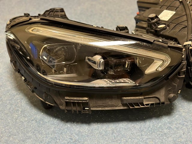 A2069063003 Mercedes 