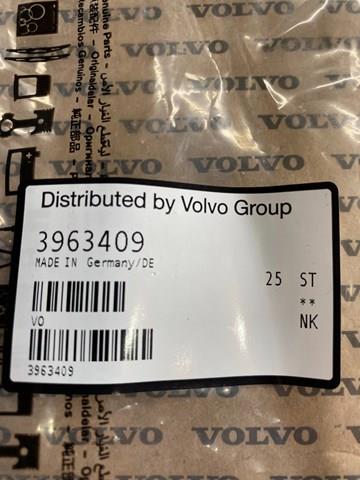 3963409 Volvo 