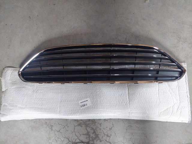 PFD07315GA Signeda Решетка переднего бампера