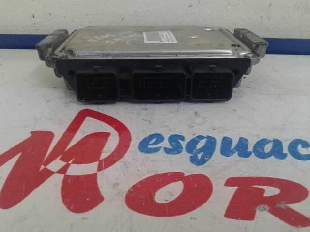Модуль управления двигателем Renault (RVI) 0281011723