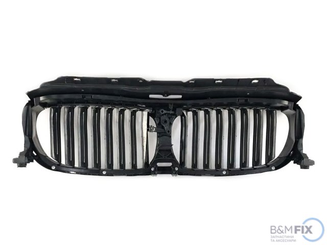 Решетка BMW 5A218F3