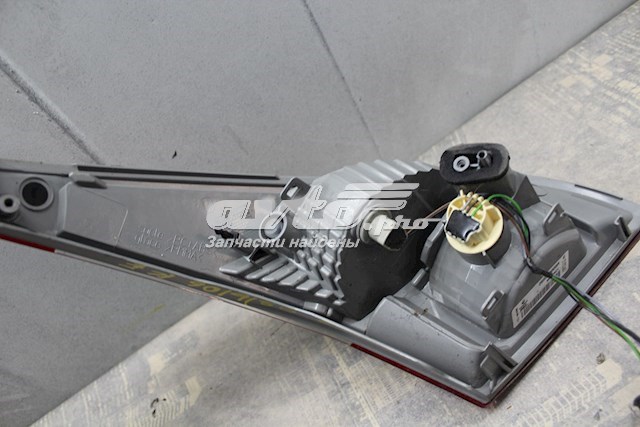 Lanterna traseira direita interna Renault (RVI) 265500009R preço, a partir de 118,18 USD