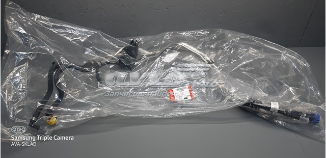 T2H29763 Jaguar 