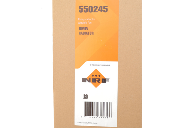 Radiador de esfriamento de motor 550245 NRF