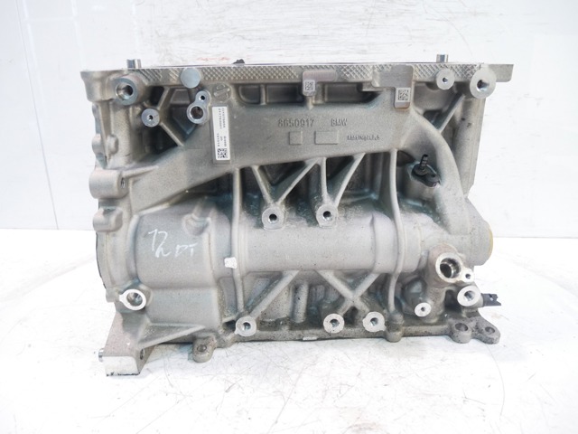  BMW 8650917