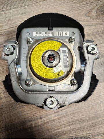 Подушка безопасности водителя 98211AJ020VH Subaru