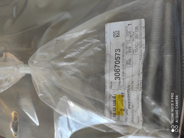 30670573 Volvo 