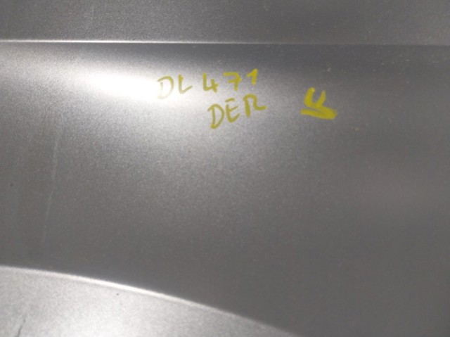 Compre 5FA821022 VAG Pára-lama dianteiro direito