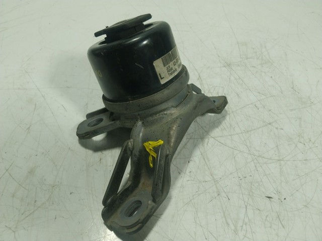 Правая подушка двигателя LR024729 Land Rover