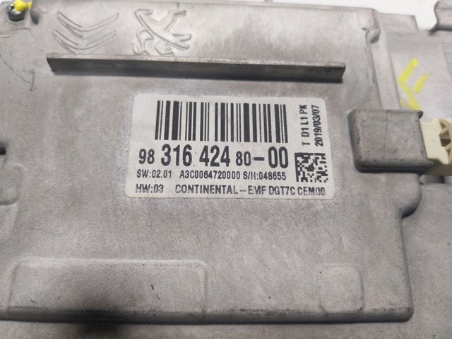  Peugeot/Citroen 9831642480