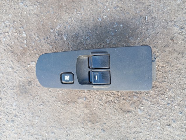  Mitsubishi 8608A179
