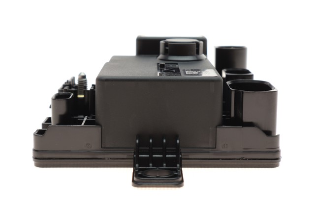 12638645514 BMW Sistema eléctrico central original y equivalente