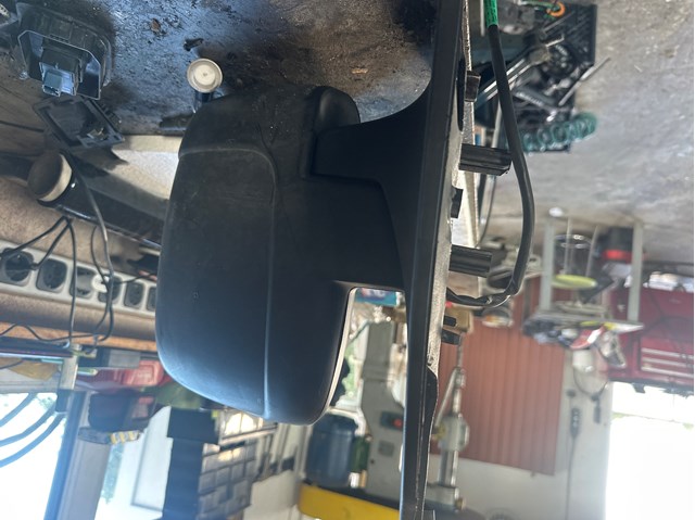 Espelho de retrovisão esquerdo Peugeot/Citroen 8153K9